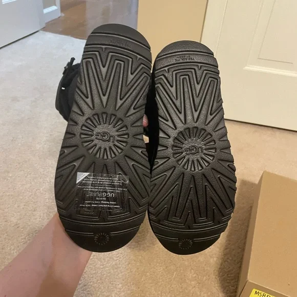 Ugg Shaina boots - Picture 5 of 6